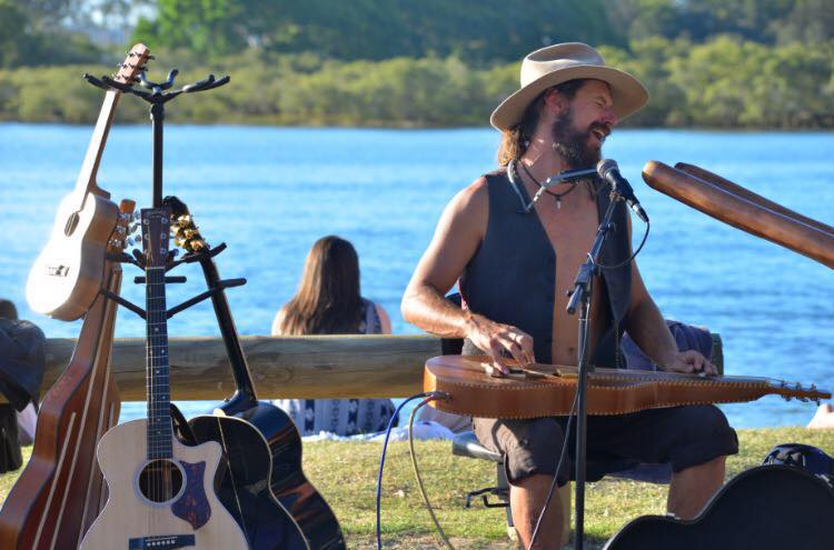 Get Involved with Buskers by the Creek at Currumbin