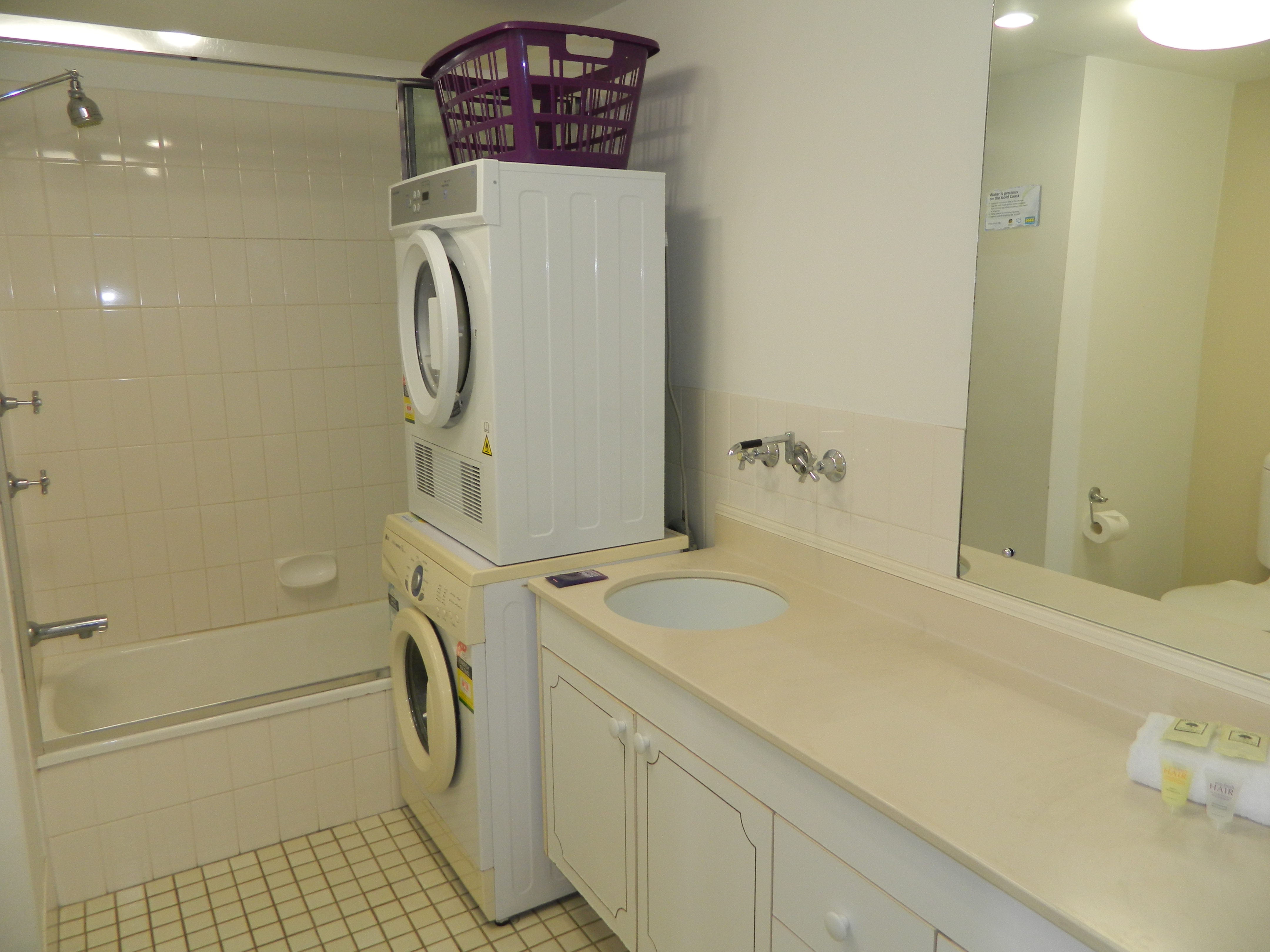 Royal Palm Resort Accommodation Bathroom Laundry