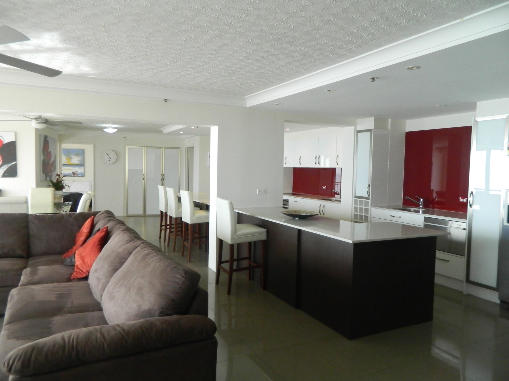 Royal Palm Resort Lounge Room Kitchen